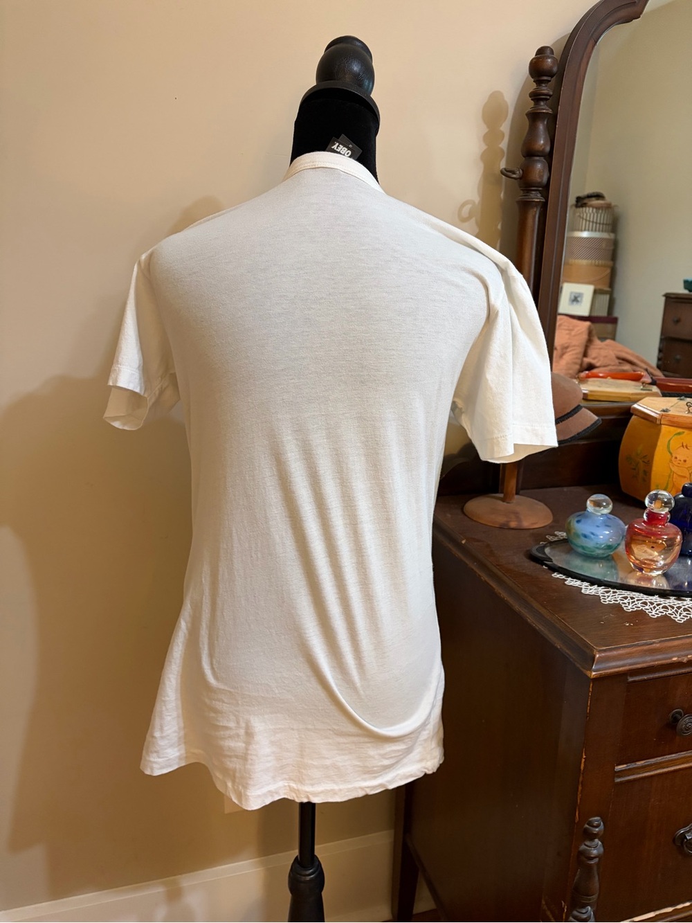 Obey White Short-Sleeve Tee with Black Graphic Figure - Picture 2 of 4